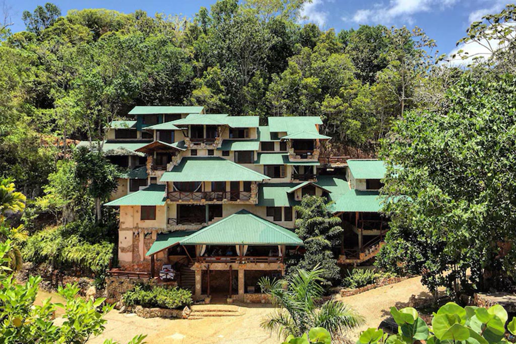 Caño Hondo 1 - Samaná - Parque Nacional Los Haitises - Stayhappyrd.com